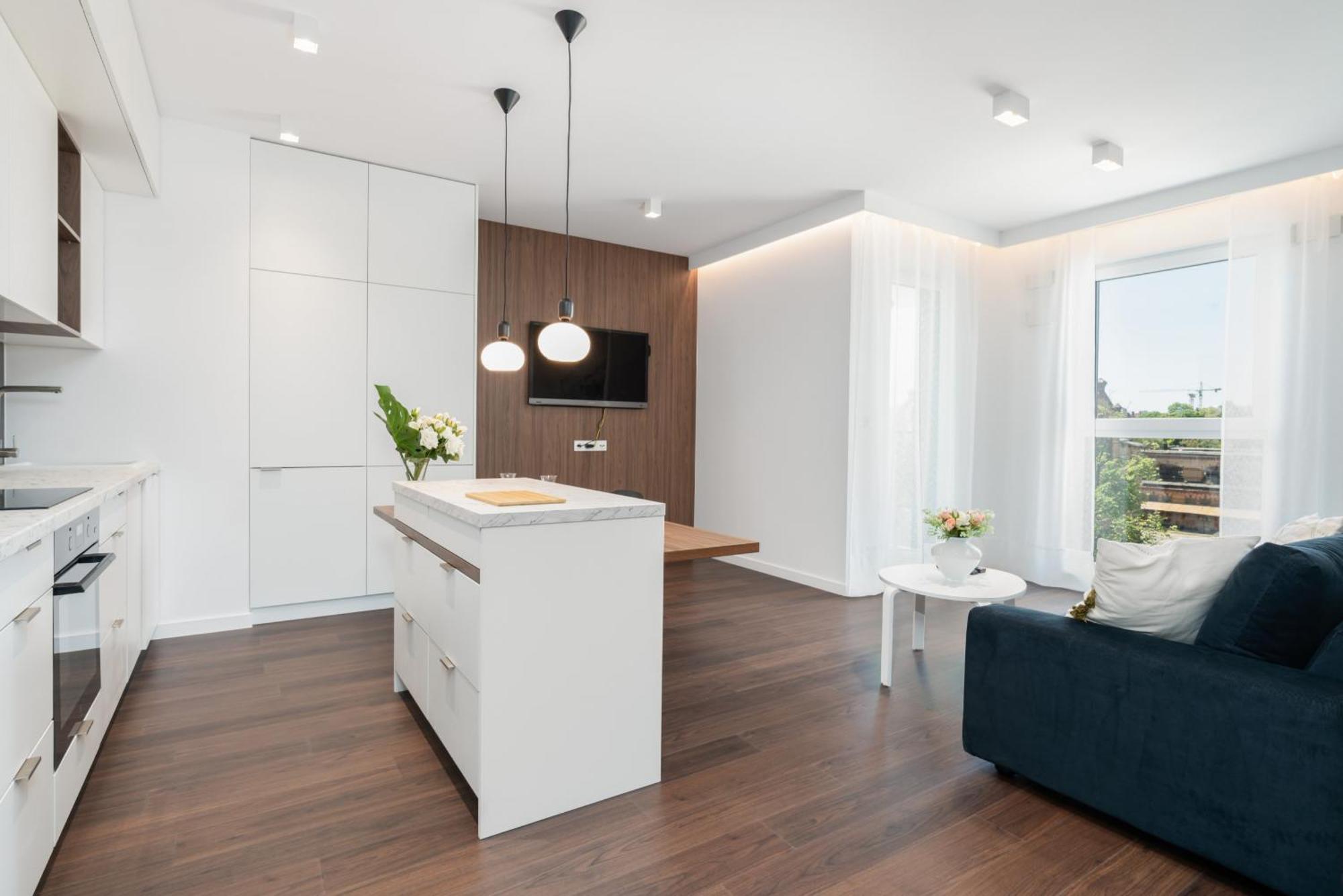 Stylish & Comfy Garbary Apartments With Parking By Noclegi Renters Познан Екстериор снимка