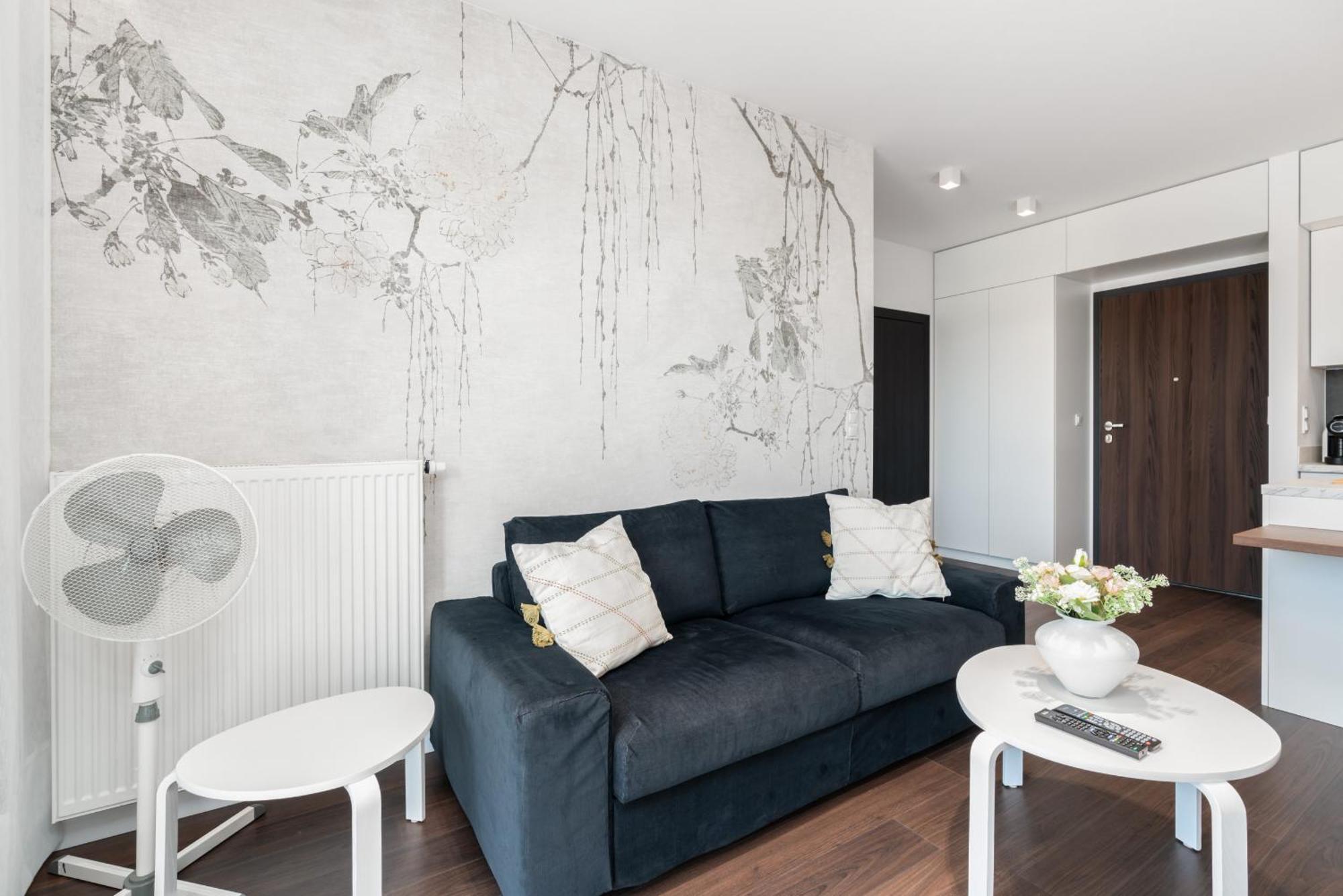 Stylish & Comfy Garbary Apartments With Parking By Noclegi Renters Познан Екстериор снимка
